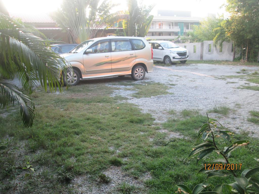 Pantai Tengah Beach Inn Pantai Cenang  Exterior foto